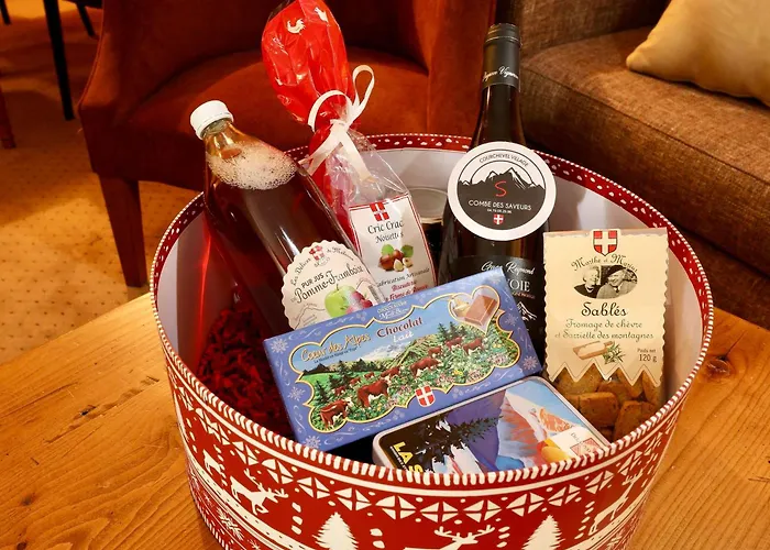 Confort Et Aux Pieds A 1850 Avec Wi-fi Et Parking - Fr-1-575-207 Daire Courchevel